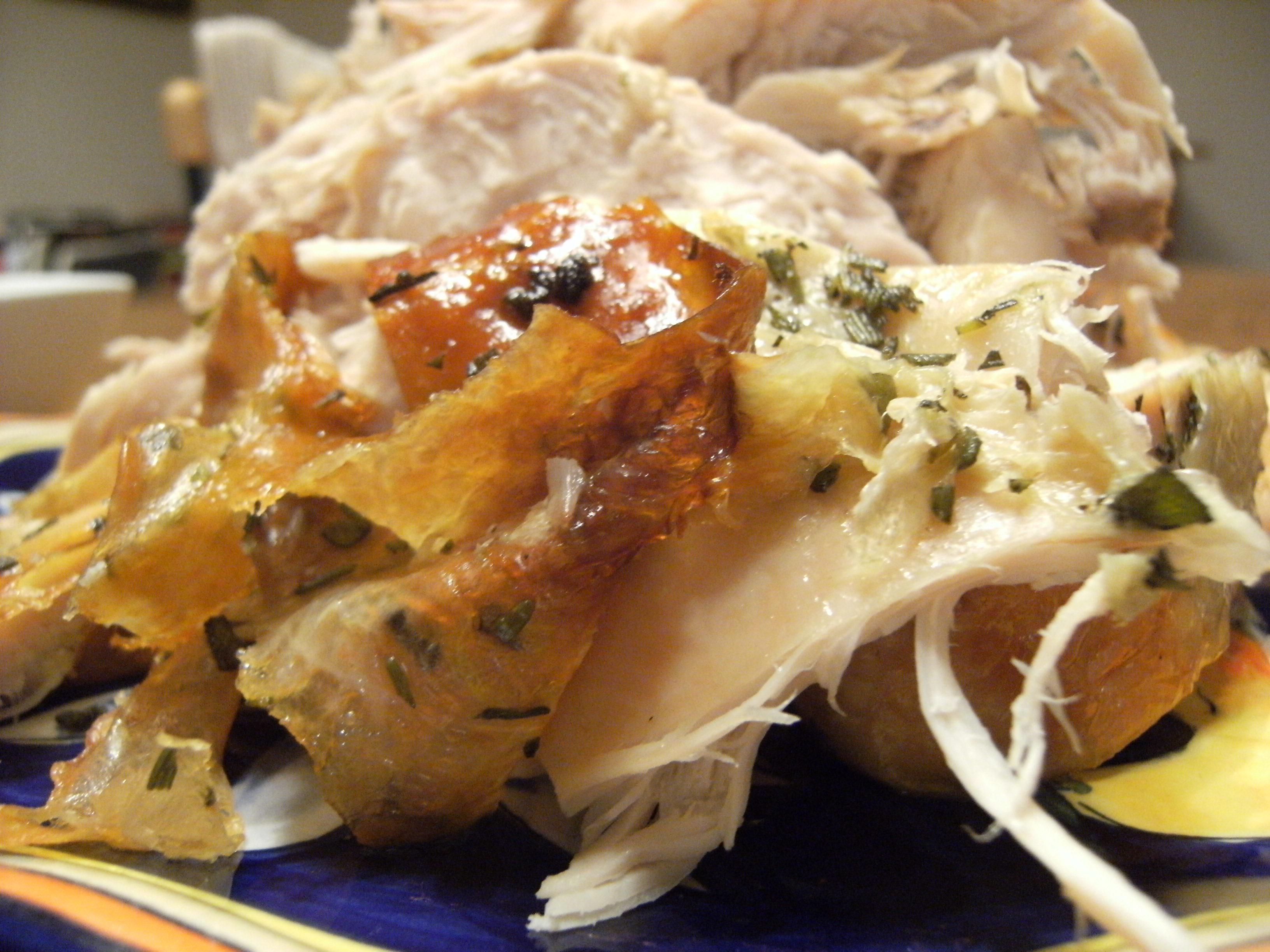 Perfectly Roasted Turkey with Citrus and Herb Butter | ComfortablyDomestic.com