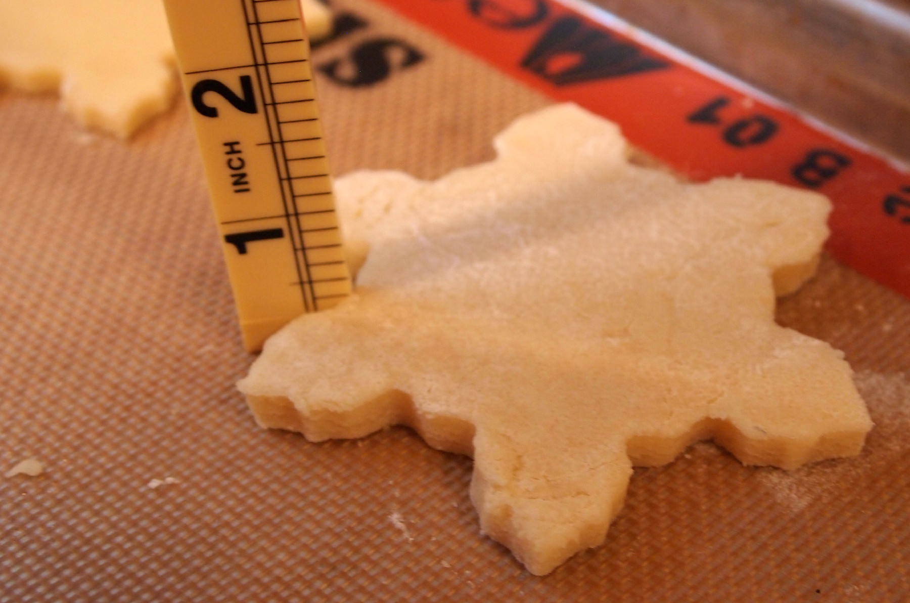 verify thickness of shortbread cookies is about 1/4 inch