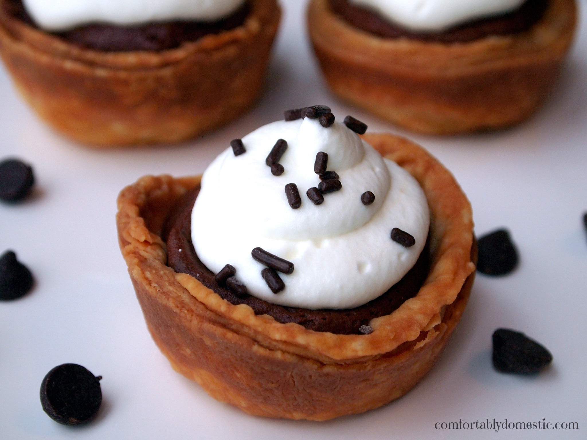Chocolate Mousse Sweetie Pies | Comfortably Domestic