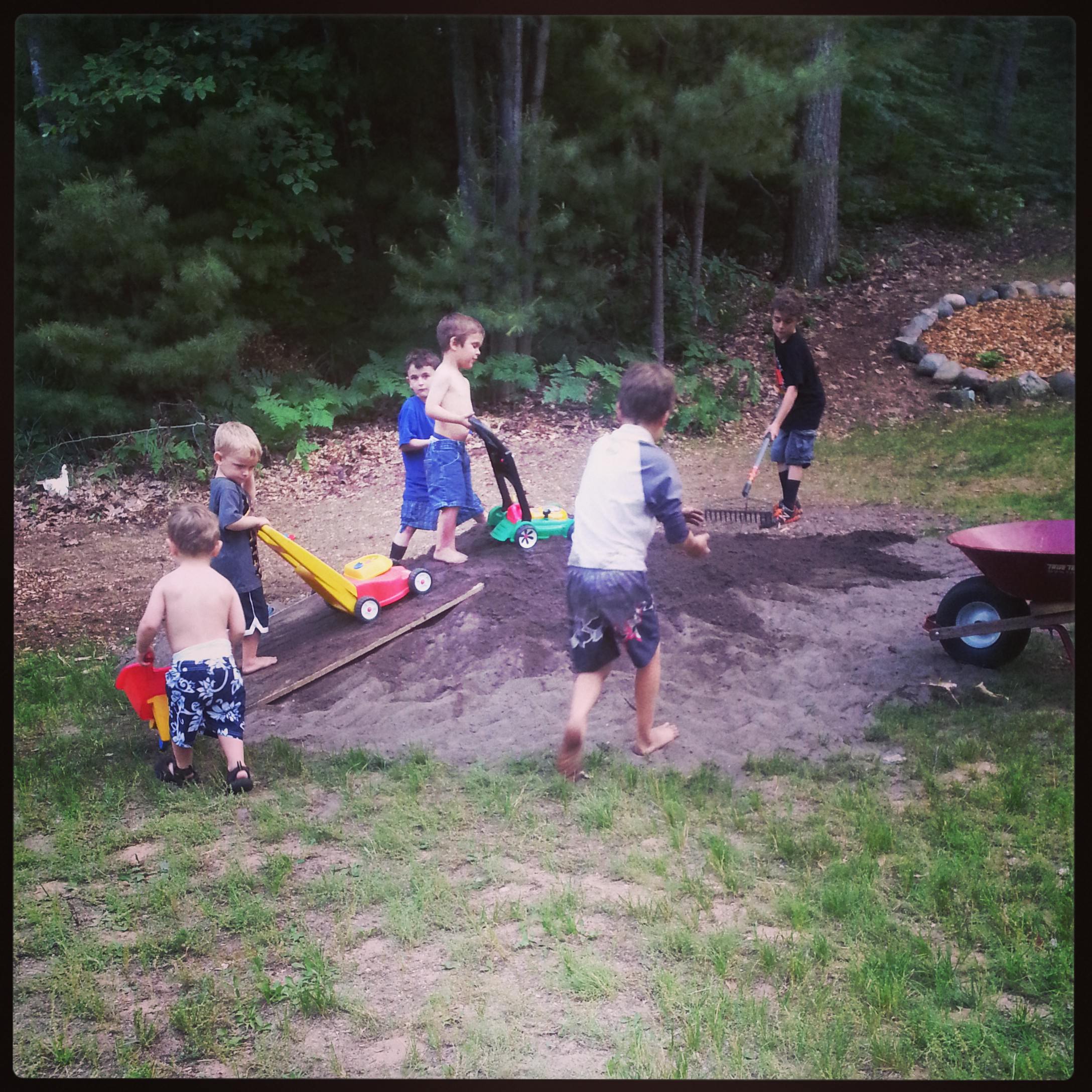 kids in dirt