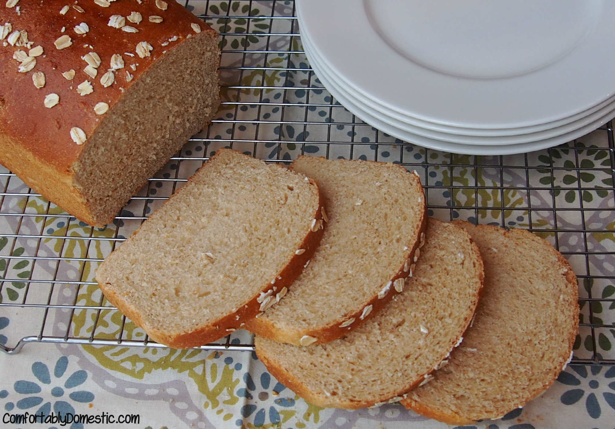 Honey Oatmeal Bread | ComfortablyDomestic.com