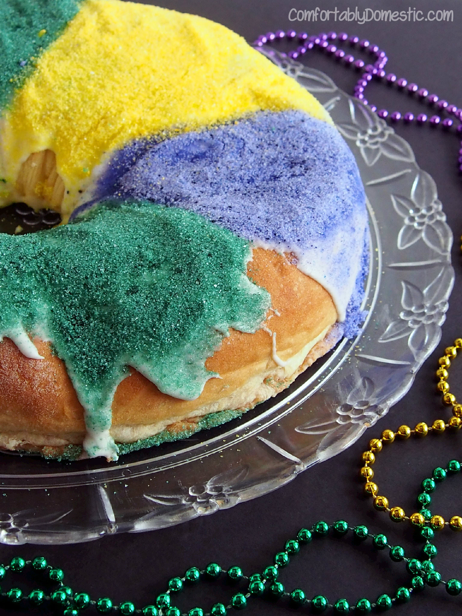 Mardi Gras King Cake with Cinnamon Cream Cheese Filling | ComfortablyDomestic.com